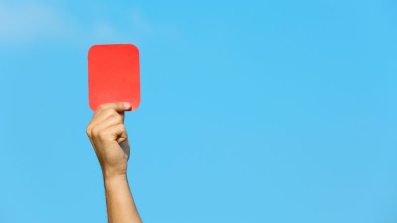 Kèo thẻ đỏ là loại kèo nhà cái đưa ra để người chơi dự đoán số thẻ đỏ trong trận đấu