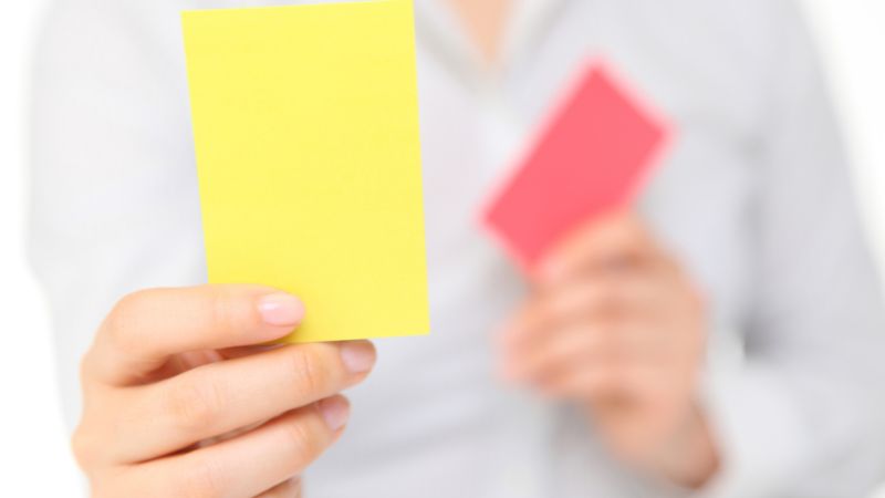 Luôn tìm hiểu chi tiết về trọng tài bắt chính trong trận đấu