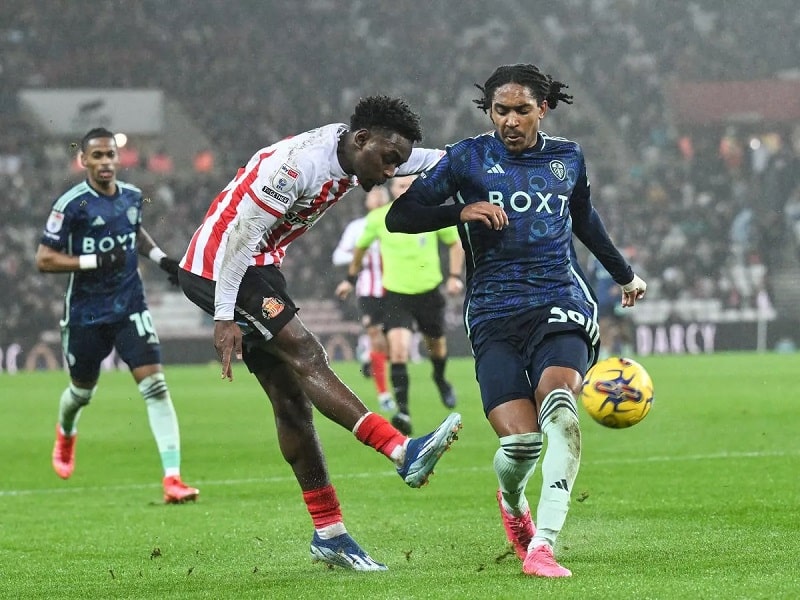 Lịch sử đối đầu giữa Sunderland và Leeds