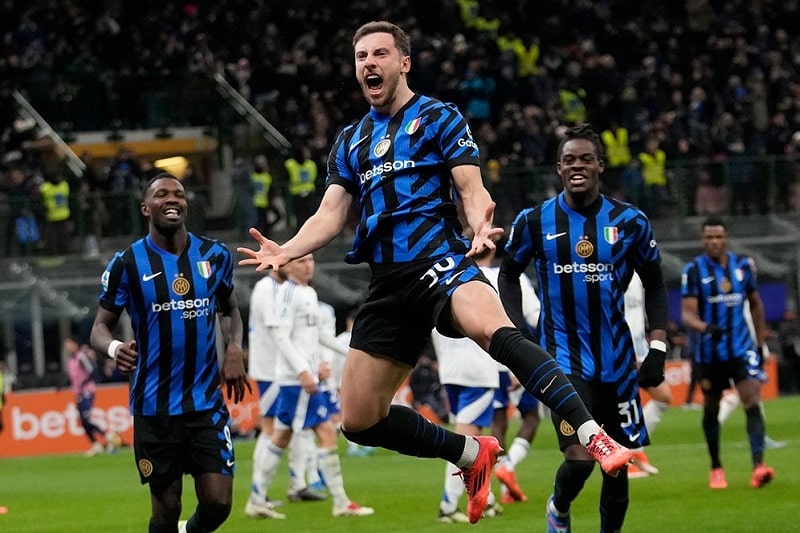 Phong độ & lực lượng - Ai đang có lợi thế về nhân sự & phong độ